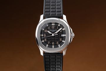 Patek Philippe Aquanaut 5064A Quartz 