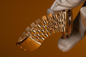 1968 Rolex 18K YG DateJust Turn-O-Graph 1625 Stepped Champagne