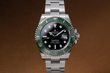 2025 Rolex Submariner 126610LV with Papers