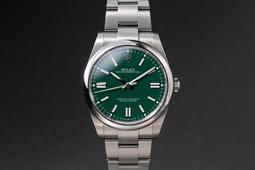 2024 Rolex 41mm Oyster Perpetual 124300 Green Dial with Box and Papers