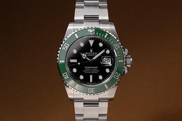 2025 Rolex Submariner 126610LV with Box & Papers