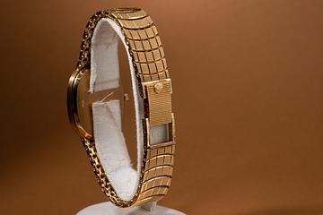 Patek Philippe 18K YG Ellipse 3987/010 White Roman Numeral Dial