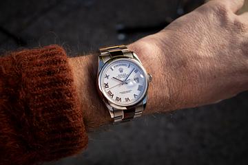 2002 Rolex 18K WG Day-Date 118209 White Roman Numeral Dial with Papers 