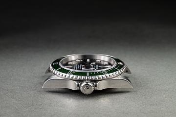 2005 Rolex Submariner 16610LV with Box, Papers & Rolex Service