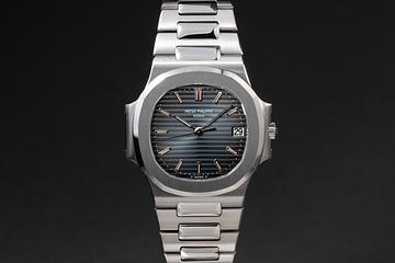 1998 Patek Philippe 3800 Nautilus Blue Dial with Extract from the Archives