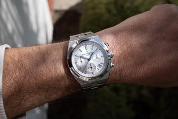 Vacheron Constantin Overseas Chronograph 5500V/110A-B075 Silver Dial with Service Papers 