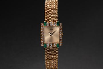 Piaget 18k YG Emerald 41334 with Service Papers