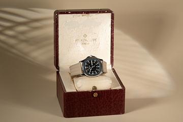 Patek Philippe Aquanaut 5066 with Box | Tropical Watch
