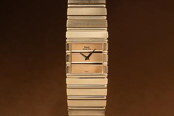 Piaget 18k YG Polo Square Quartz 7131 C701 
