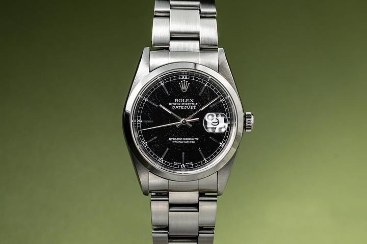 2001 Rolex DateJust 16200 Black Dial | Tropical Watch