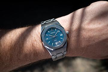 Audemars Piguet Royal Oak 14790ST MK 3 Cosmic Blue Dial with AP Service Papers 