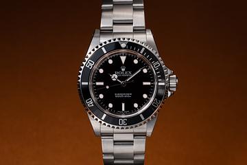 2002 Rolex Submariner 14060M 