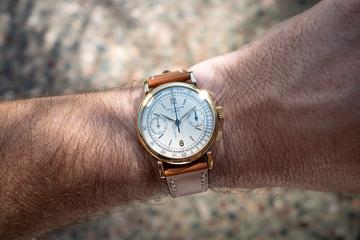 1941 Patek Philippe 18k YG Chronograph 591 with Archives