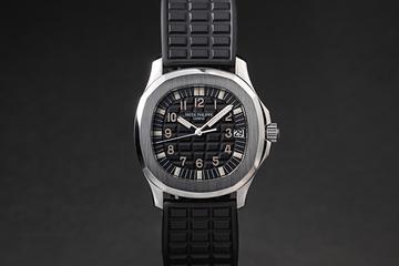 Patek Philippe Aquanaut 5066 with Box and Papers