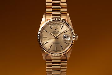 NOS 1989 Rolex 18K YG Day-Date 18238 Champagne Dial with Papers