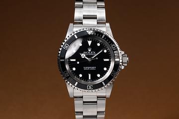 1988 Rolex Submariner 5513 with Box, Papers & Service Papers
