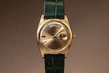 1969 Rolex 18K YG Day-Date 1803 Champagne Doorstop Dial
