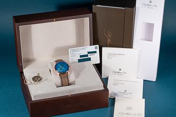 2021 H. Moser & Cie. Venturer 2327-0411 Arctic Blue Fumé Dial