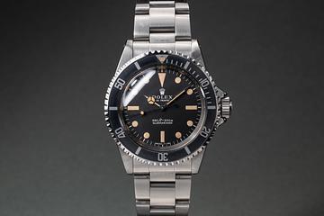 1973 Rolex Submariner 5513 Serif Dial with Box, Papers & Service Papers