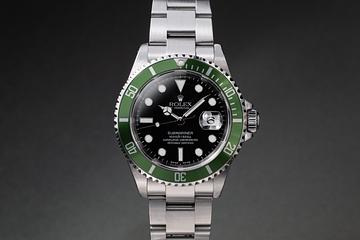2003 Rolex MK 1 Green Submariner 16610 with Papers