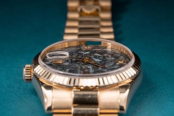 06セット 2006 Rolex Day-Date ref. 118238 Mother Of Pearl Diamond Dial