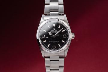 1991 Rolex Explorer 14270 Tritium Spider Dial with Holes Case and Service Papers