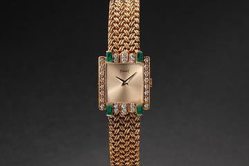 Piaget 18k YG Emerald 41334 with Service Papers