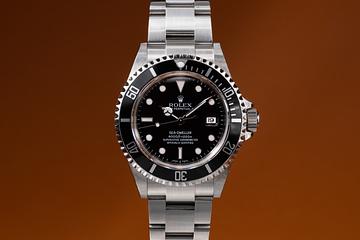 2006 Rolex Sea-Dweller 16600 with papers