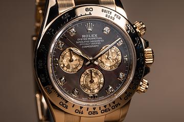 Rolex 18K YG Daytona 116508NG Tahitian Mother of Pearl Dial