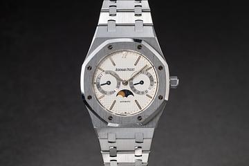 1994 Audemars Piguet Royal Oak 25594ST White Moonphase Dial with Digital Extract