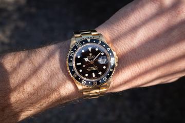1999 Rolex 18K YG GMT-Master II 16718 