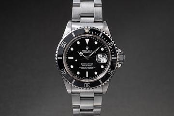 1994 Rolex Submariner 16610 with Box and Papers 