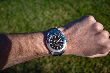 人気定番 1963 Rolex PCG GMT-Master 1675 Gilt Serpico Y Laino Dial カードファイト!! ヴァンガード
