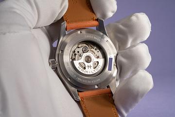 Tropical Watch 2019 Hamilton Khaki Field Murph Watch H70605731 with Tesseract Box and Papers