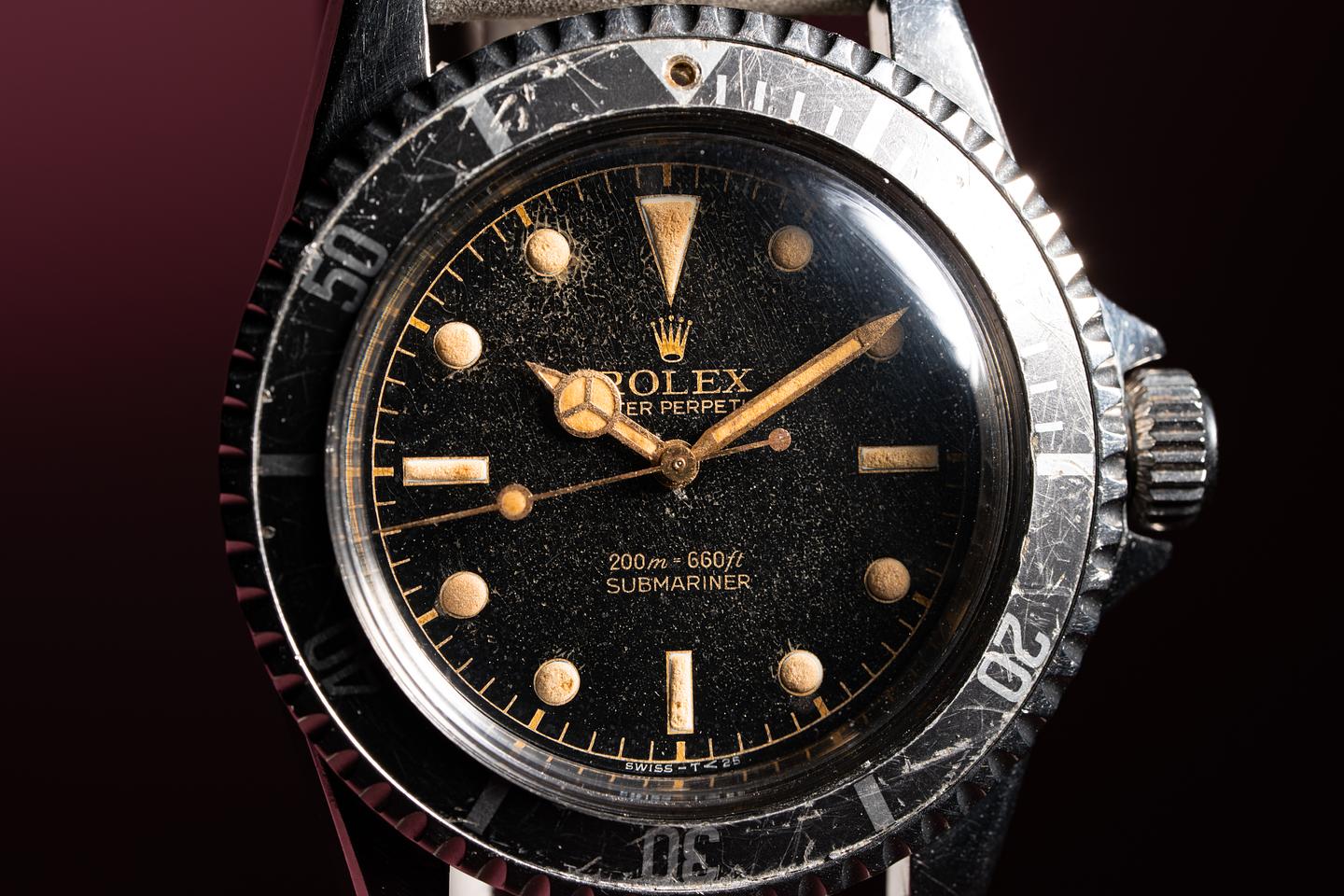 solar day date watch