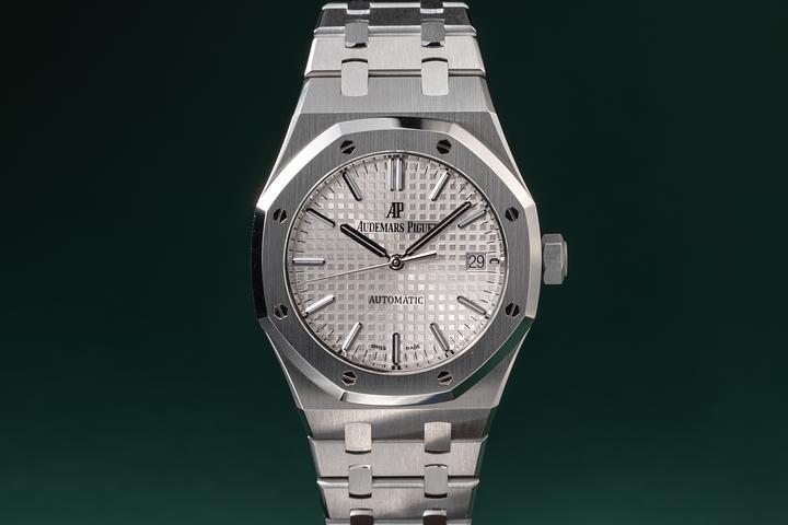 Audemars Piguet Royal Oak 15450ST Silver Dial with Service Papers ...