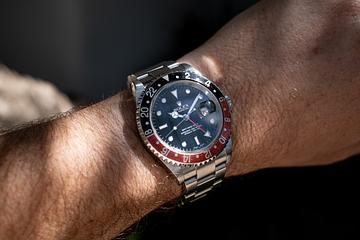 2000 Rolex GMT-Master II 16710 with Papers 