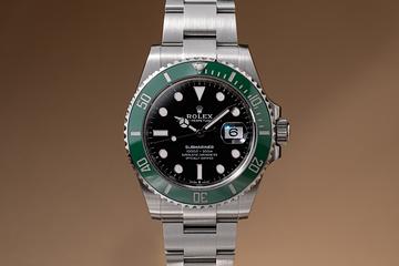 2022 Rolex Green Submariner 126610LV with Box and Papers and Rolex CPO papers 