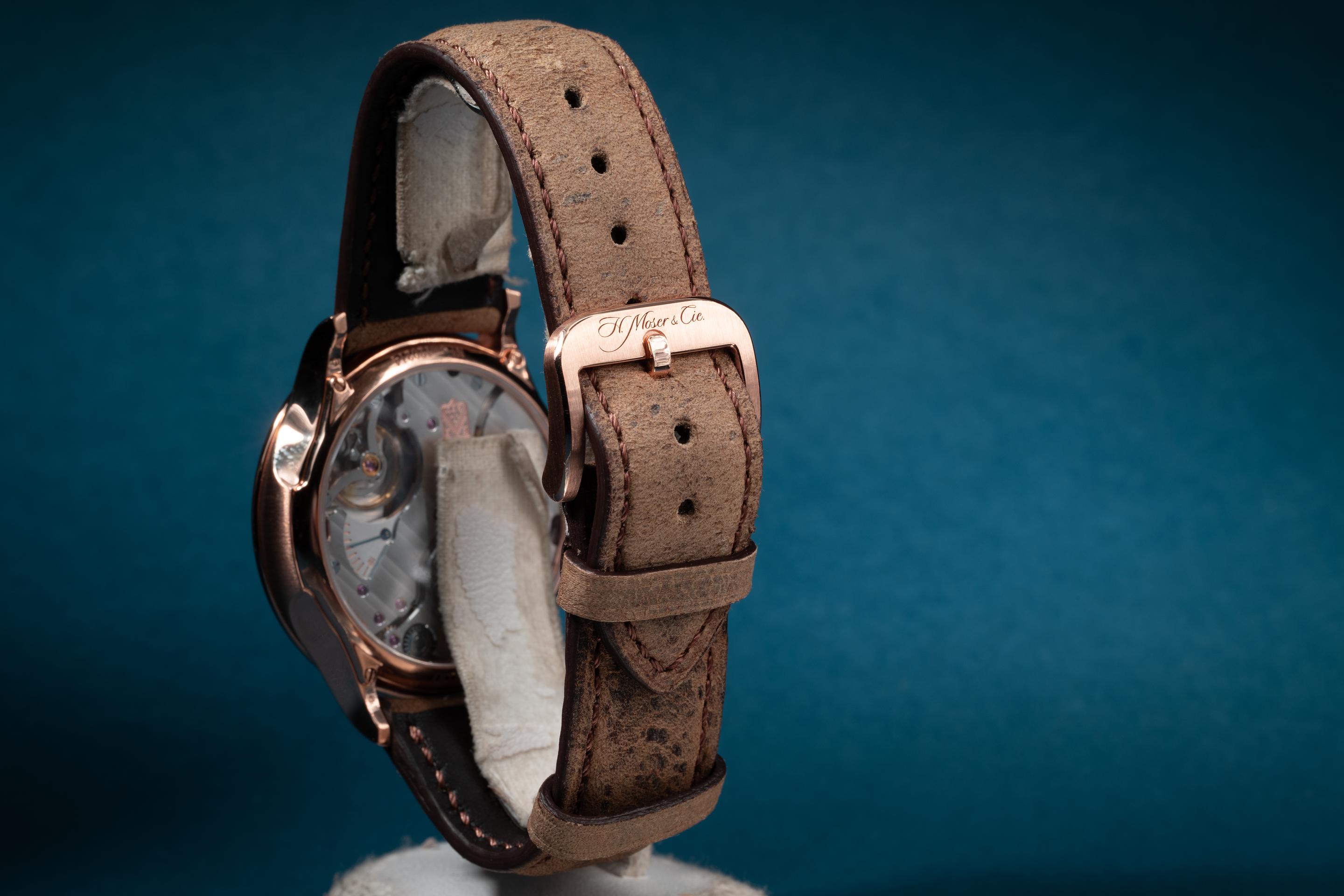 2021 H. Moser & Cie. Venturer 2327-0411 Arctic Blue Fumé Dial