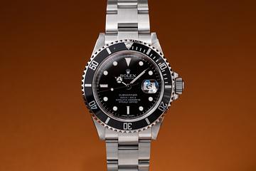 2010 Rolex Submariner 16610 with Papers