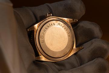1968 Rolex 18K YG DateJust Turn-O-Graph 1625 Stepped Champagne