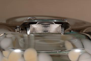 レトロ ヴィンテージ 空き缶 薔薇 イギリス製 Barker&Dobson 1966 Rolex OysterDate 6694 Persimmon Dial | Tropical Watch