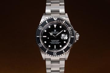 2004 Rolex Submariner 16610 with Box & Papers
