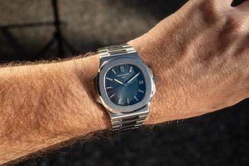 2007 Patek Philippe Nautilus 5711/1A Blue Dial with Box & Papers